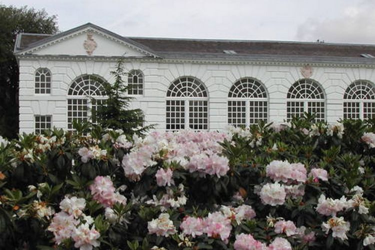 Royal Botanic Gardens of Kew di Inggris