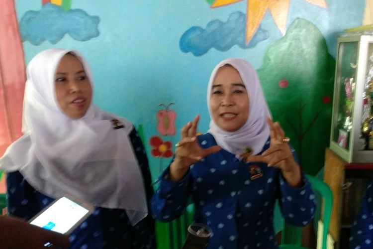 Ketua Himpunan Pendidikan dan Tenaga Kependidikan Anak Usia Dini Indonesia (Himpaudi) DKI Yufi AM Natakusumah di PAUD Matahari, Jalan Patra Kuningan XV, Rabu (7/12/2017).