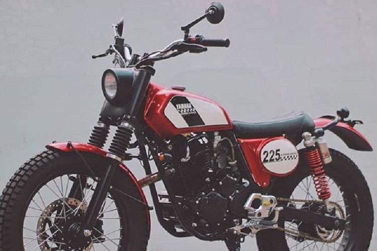 Yamaha Scorpio dengan ubahan bergaya Vintage Trail garapan bengkel Katros Garage.