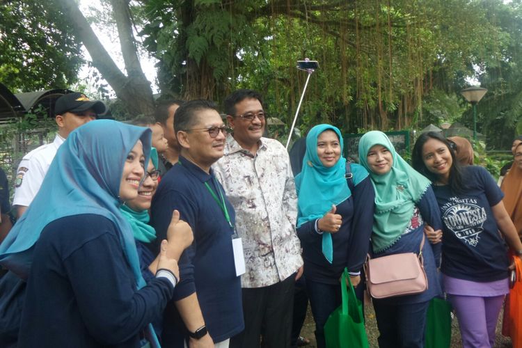 Gubernur DKI Jakarta Djarot Saiful Hidayat di Taman Margasatwa Ragunan Sabtu (15/7/2017). 