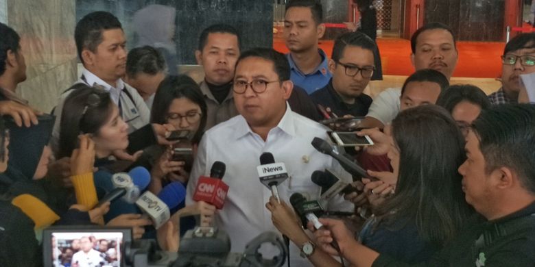 Wakil Ketua Umum Partai Gerindra Fadli Zon saat ditemui di Kompleks Parlemen, Senayan, Jakarta, Senin (2/4/2018).