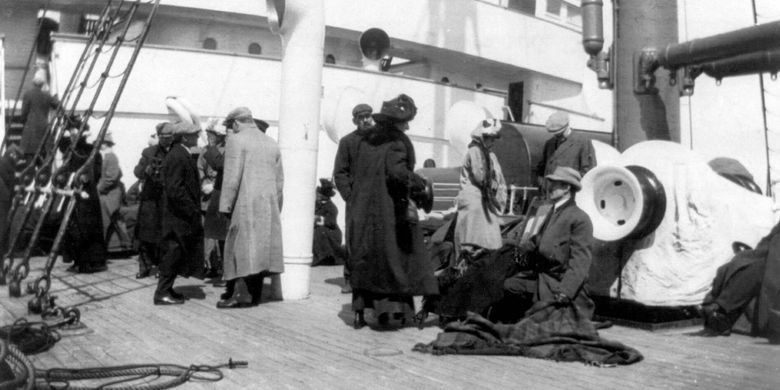 Penumpang Titanic yang selamat di Carpathia