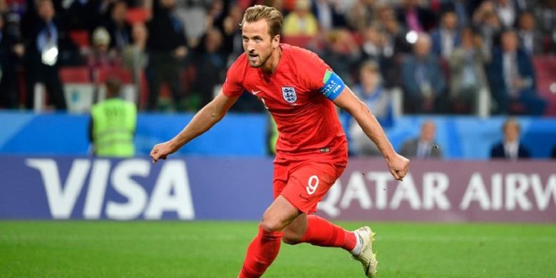 Penyerang Inggris, Harry Kane, merayakan golnya ke gawang Kolombia pada pertandingan babak 16 besar Piala Dunia 2018 di Stadion Spartak, 3 Juli 2018. 