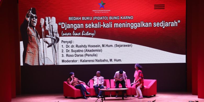 Bedah buku (pidato) Bung Karno Djangan Sekali-kali Meninggalkan Sejarah di Ruang Teater Lt. 2, Fasilitas Layanan Perpustakaan Nasional di Jalan Medan Merdeka Selatan No. 11, Rabu (15/5/2019).