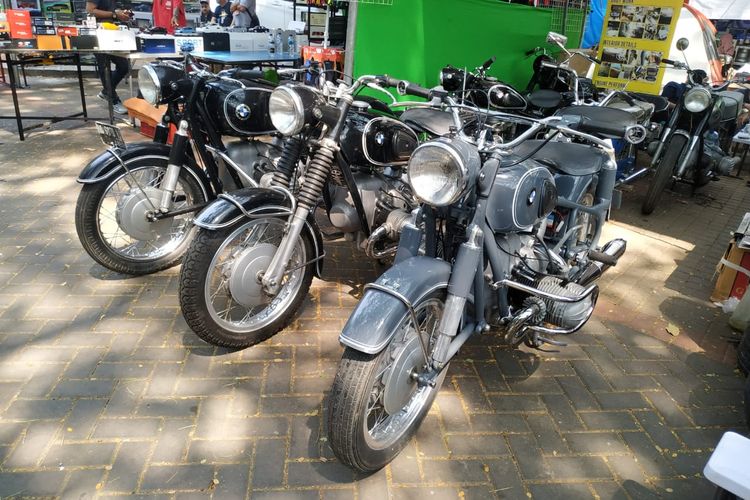 BMW R69S di Otobursa Tumplek Blek 2019 