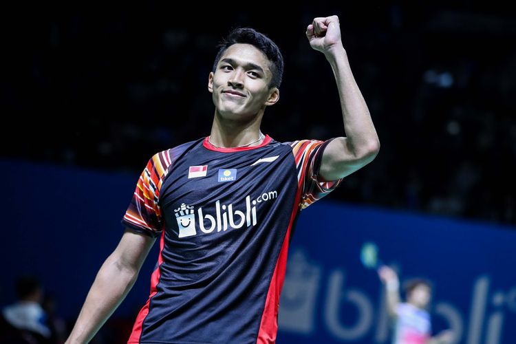 Pebulutangkis tunggal putra Indonesia, Jonatan Christie melawan tunggal putra Denmark, Solberg Vittinghus dalam babak kedua Blibli Indonesia Open 2019 di Istora Senayan, kompleks GBK, Jakarta, Kamis (18/7/2019). Anthony Ginting kalah dengan skor 20-22 21-11 19-21.