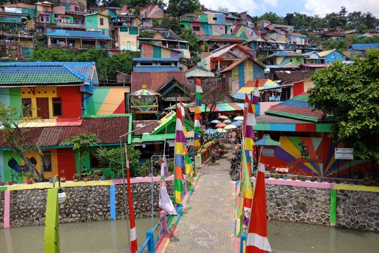 Kampung Pelangi Semarang.