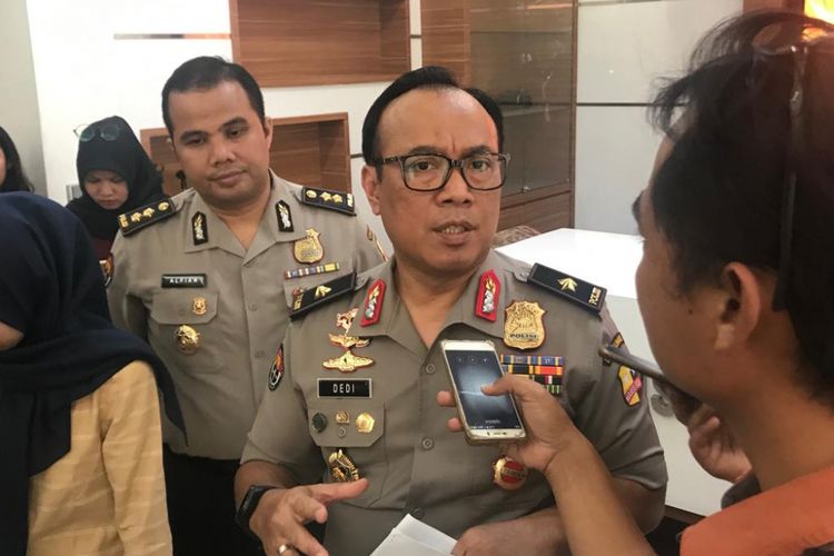 Kepala Biro Penerangan Masyarakat Polri Brigjen Pol Dedi Prasetyo di Gedung Humas Mabes Polri, Jakarta Selatan, Kamis (14/2/2019).