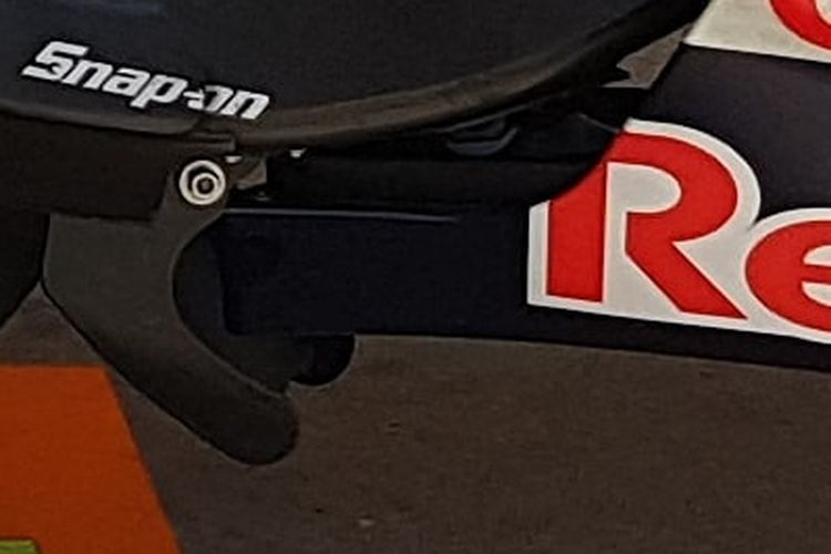 Honda ikuti jejak Ducati pakai perangkat aero di swingarm.