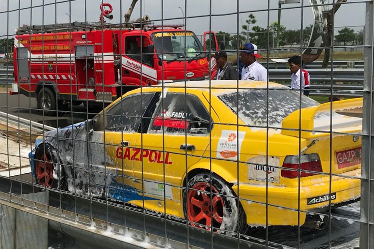 Mobil Balap M Fadli yang kebakar di ISSOM 2018