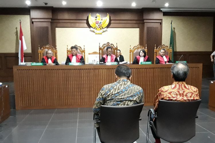 Irvanto Hendra Pambudi dan Made Oka Masagung diadili di Pengadilan Tipikor Jakarta, Senin (30/7/2018).