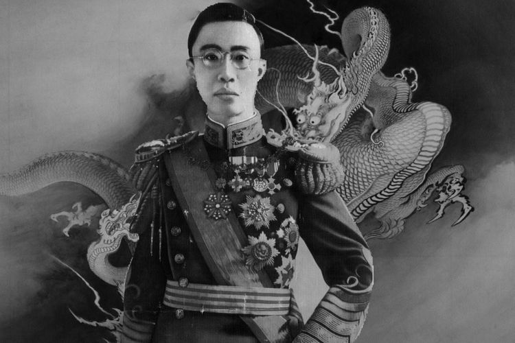 Puyi, kaisar terakhir China.