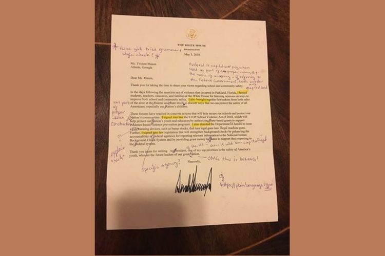 Inilah surat Presiden AS Donald Trump yang banyak mengandung kesalahan gramatikal. Surat itu dikoreksi penerimanya, seorang guru bahasa Inggris, dan dikirim kembali ke Gedung Putih.