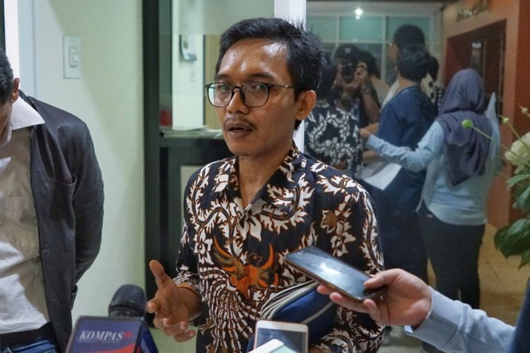Presiden Jaringan Advokat Penjaga NKRI Sidik saat ditemui di Kompleks Parlemen, Senayan, Jakarta, Kamis (4/10/2018).