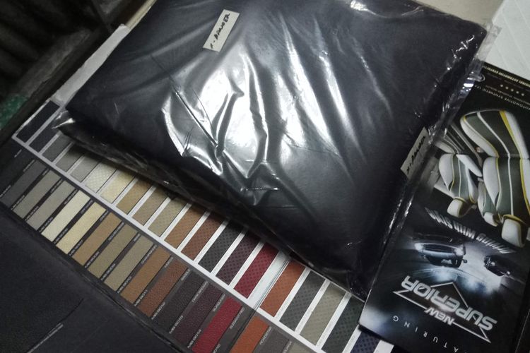 Ragam pilihan warna untuk sarung jok dan doortrim Mitsubishi Xpander.