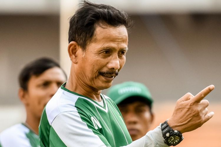 Pelatih Persebaya Surabaya, Djadjang Nurdjaman.