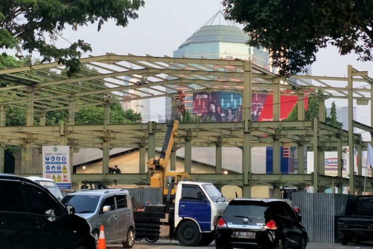 Pembangunan lahan parkir Polda Meteo Jaya. Foto diambil pada Selasa (4/9/2018).