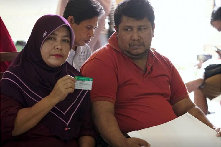 Peserta BPJS Kesehatan tengah menggunakan fasilitas untuk mengakses layanan kesehatan.