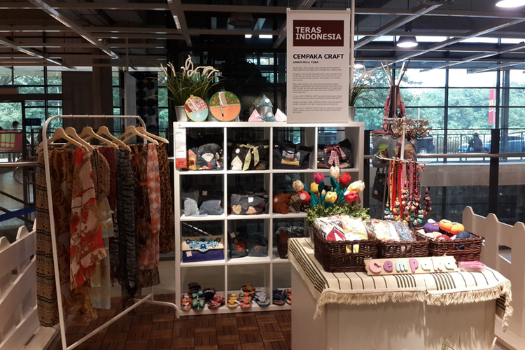 Cempaka Craft dalam pameran Teras Indonesia di IKEA Alam Sutera, Tangerang. 