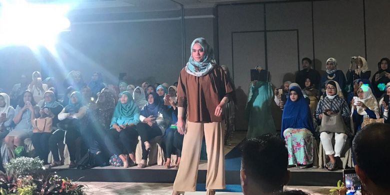 Peluncuran mesin cuci Aqua hijab series.