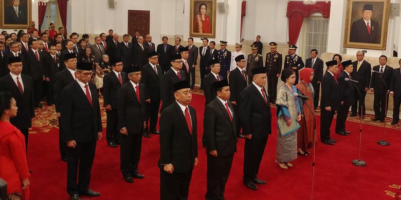17 Duta Besar yang dilantik Presiden Jokowi di Istana Negara, Jakarta, Selasa (20/2/2018).