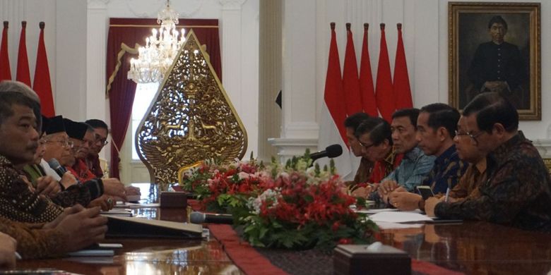 Presiden Joko Widodo, Kamis (22/3/2018) siang, menerima pengurus Badan Pembinaan Ideologi Pancasila (BPIP) di Istana Merdeka Jakarta. 