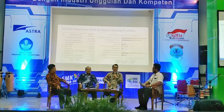 Astra Internasional dan Kemendikbud menggelar acara bertajuk Apresiasi SMK Link and Match Industri Unggulan dan Kompeten di SMK Negeri 26, Jakarta (6/11/2018).