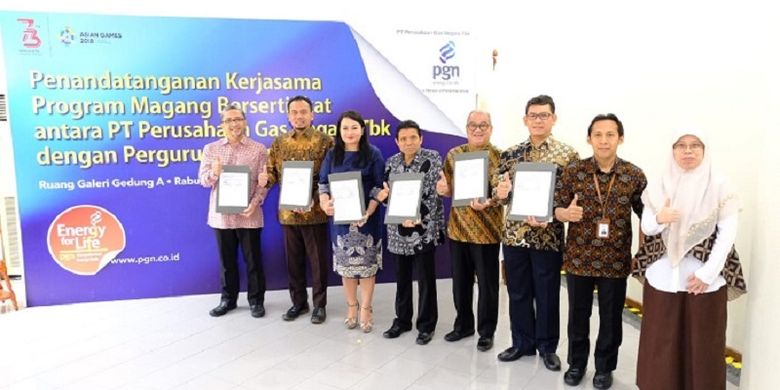 PT Perusahaan Gas Negara Tbk (PGN) menjalin kerjasama dengan 3 perguruan tinggi terkemuka di Indonesia dalam Program Magang Mahasiswa Bersertifikat