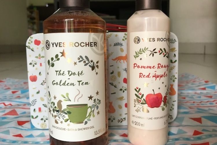Produk shampo dan body lotion Yves Rocher edisi Natal.