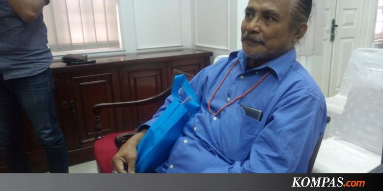 Sintas dari Kanker Kolorektal, Kisah Umbu Hidup dengan Kantung Stoma