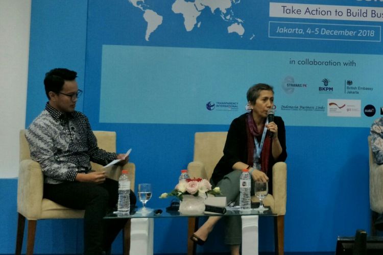 Chair of Executive Board, Transparency International Indonesia, Felia Salim, dalam diskusi Hari Anti Korupsi Dunia di Hotel Bidakara, Selasa (4/12/2018). 
