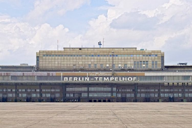 Eksterior bandara Tempelhof