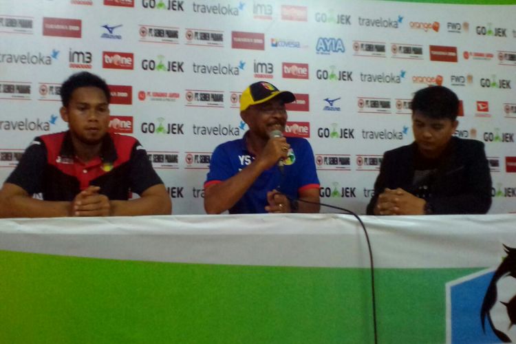 Pelatih Mitra Kukar Yudi Suryata menyebut timnya tampil lebih baik pada laga kali ini versus Semen Padang, Kamis (19/10/2017).
