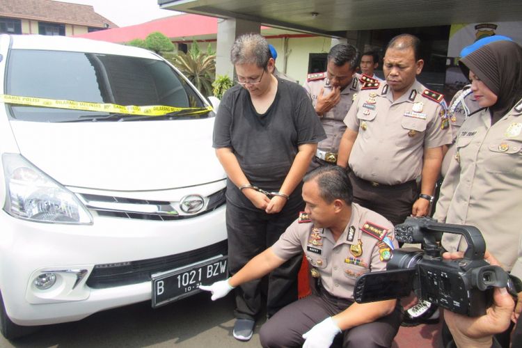 Pihak kepolisian Polres Metro Tangerang Kota menggelar jumpa pers terkait pelanggaran penerobos razia operasi Zebra beberap waktu lalu, Jumat (3/11/2017)