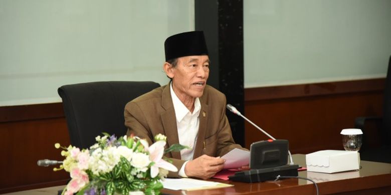 Anggota Komisi VIII DPR RI Hamka Haq saat memimpin pertemuan Tim Kunjungan Kerja Reses Komisi VIII DPR RI dengan Pemerintah Provinsi Kalimantan Timur, di Kantor Gubernur Kaltim, Samarinda, Jumat (26/7/2019).