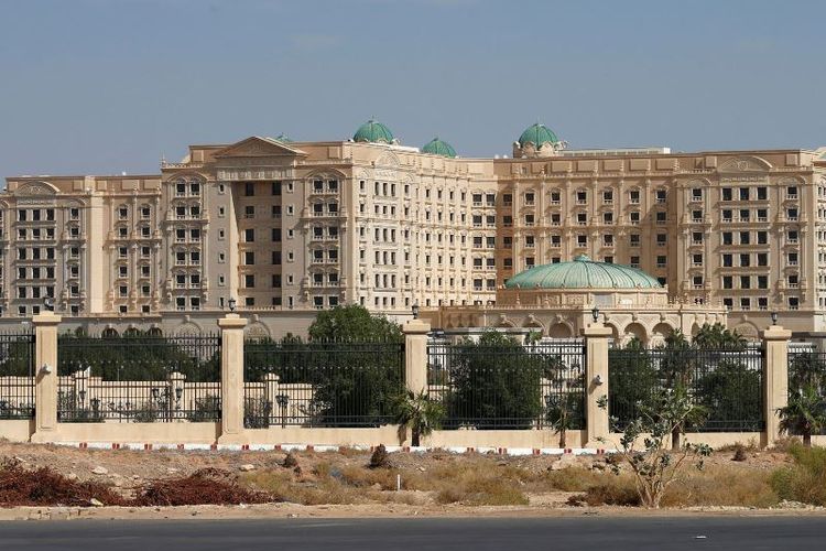 Hotel Ritz Carlton di Arab Saudi memiliki sekitar 500 kamar. (Sky News)