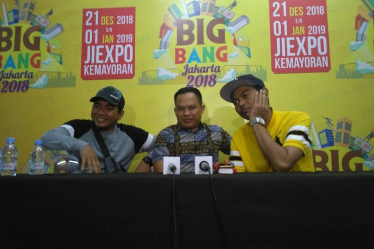 (dari kiri ke kanan) Para personel grup band Wali, Tomi, Faank, dan Ovie saat ditemui sebelum tampil dalam acara Big Bang Jakarta di JIExpo, Kemayoran, Jakarta Pusat, Sabtu (28/12/2018) malam.