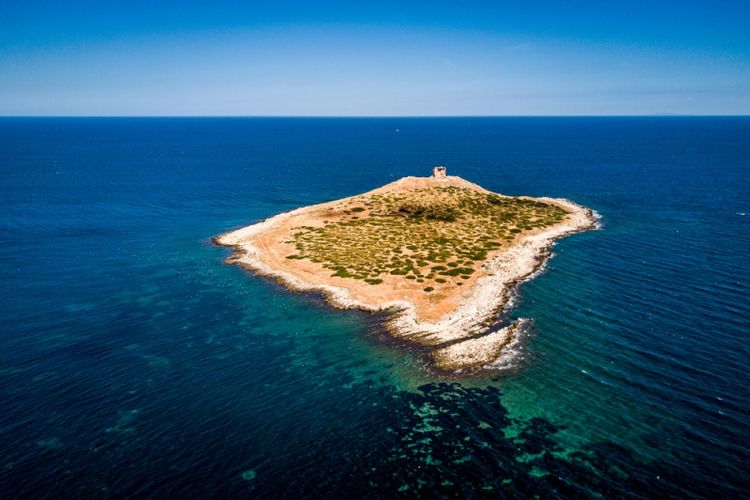 Pulau Isola delle Femmine di Sisilia, Italia. (Shutterstock)