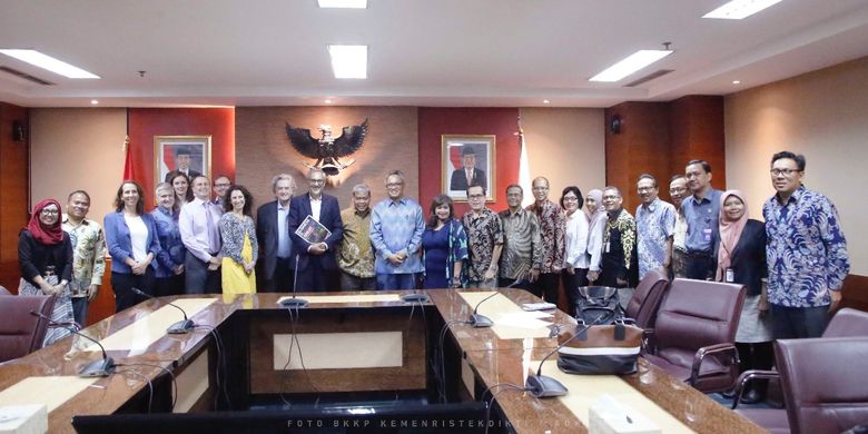 Pertemuan ke-3 Joint Working Group (JWG) Republik Indonesia (RI) dan Pemerintah Inggris tentang Pendidikan Tinggi, Riset, Teknologi dan Inovasi (9/5/2019).