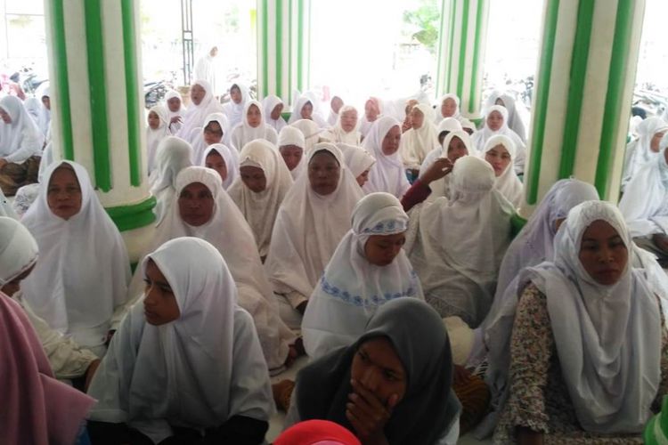 Tangis Haru Mengenang Para Korban Tsunami Aceh, 14 Tahun Lalu...