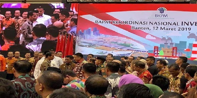 Gubernur Sulawesi Utara Olly Dondokambey mengikuti Rapat Koordinasi Nasional (Rakornas) Investasi 2019 di Indonesia Convention Exhibition (ICE) Tangerang Selatan, Banten, Selasa (12/3/2019) siang. 