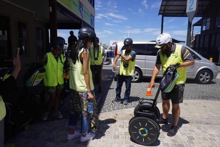 Segway Tour di Perth, Australia Barat, Senin (5/2/2018).