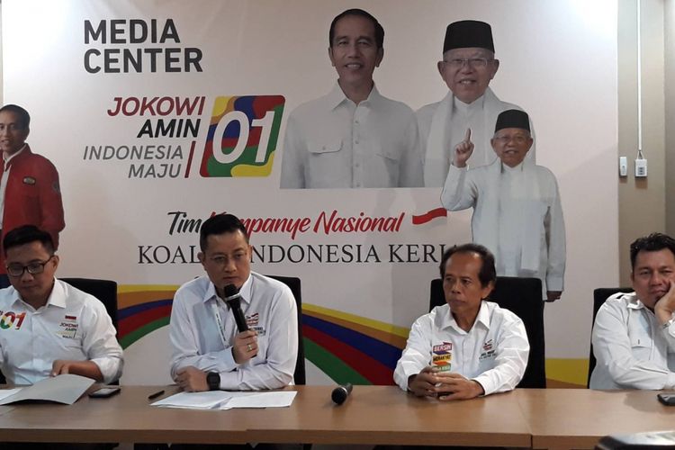 Tim Kampanye Nasional Jokowi-Maruf di Posko Cemara, Menteng, Jakarta Pusat, Selasa (5/3/2019).