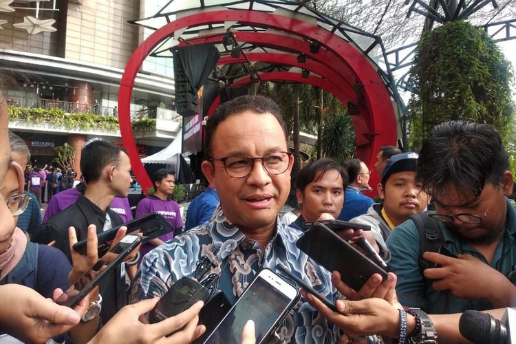 Gubernur DKI Jakarta Anies Baswedan dalam acara Kompasianival 2018 di Lippo Mall Kemang, Kemang, Jakarta Selatan, Sabtu (8/12/2018)