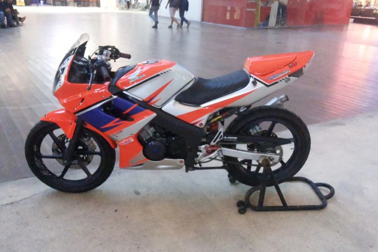 Cerita Cbr150 Generasi Pertama Yang Kerap Dipakai Turing