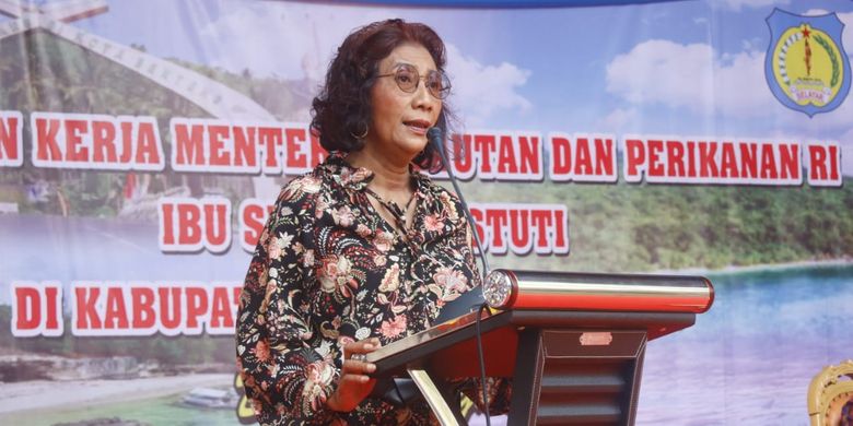 Menteri Kelautan dan Perikanan Republik Indonesia Susi Pudji Astuti dalam kunjungan kerjanya di Kabupaten Kepulauan Selayar melakukan pertemuan dengan seluruh stakeholder daerah di Pendopo Rumah Jabatan Bupati, Senin (21/4/2019).
