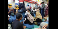 Ramai soal Unggahan Penumpang KRL Jogja-Solo Duduk di Lantai, Bagaimana Aturannya?