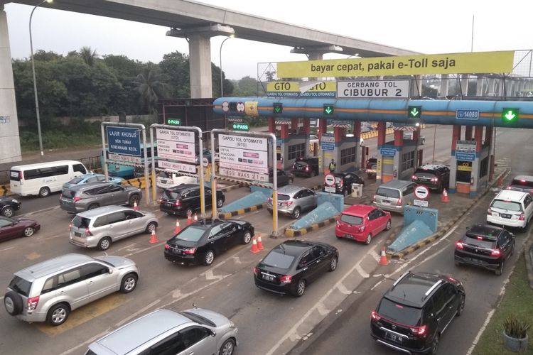 Ganjil genap cibubur hari pertama berjalan kondusif, Senin (16/4/2018)