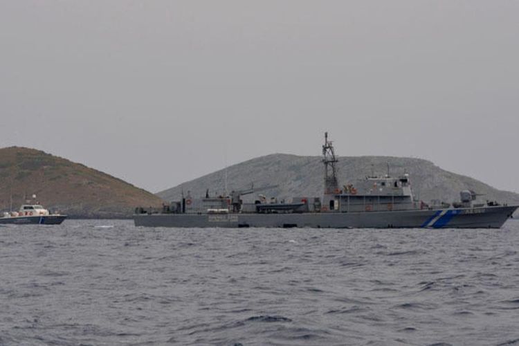 Kapal tempur milik Yunani saat berlayar di perairan Laut Aegea. Insiden terjadi pada Jumat (4/5/2018) saat kapal perang Yunani bersenggolan dengan kapal dagang berbendera Turki.