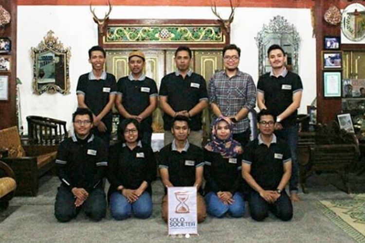 Para penggerak Komunitas Sejarah dan Budaya Kota Solo, Solo Societeit.